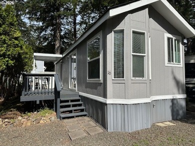 Beach Home For Sale in Florence, Oregon