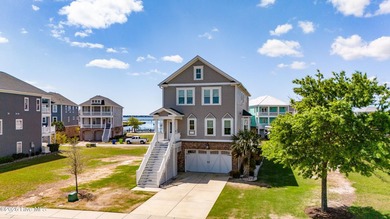 Beach Home For Sale in Newport, North Carolina