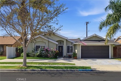 Beach Home For Sale in Huntington Beach, California
