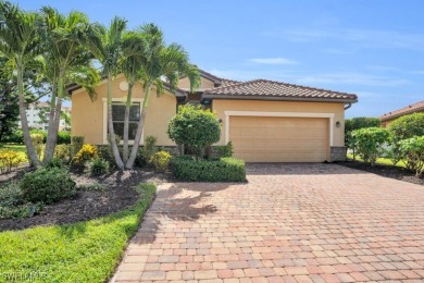 Beach Home For Sale in Fort Myers, Florida