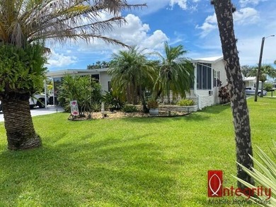 Beach Home For Sale in Ellenton, Florida