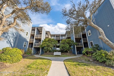 Beach Condo For Sale in North Topsail Beach, North Carolina