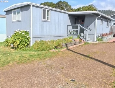 Beach Home For Sale in Gold Beach, Oregon