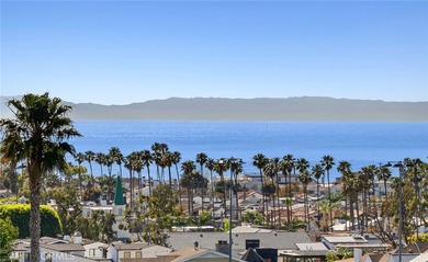 Beach Home For Sale in Corona Del Mar, California