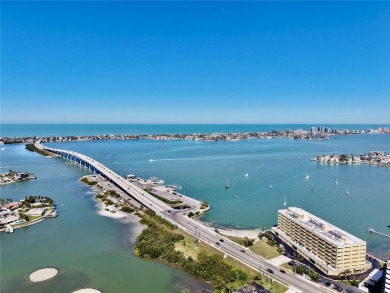 Beach Condo For Sale in Belleair Beach, Florida