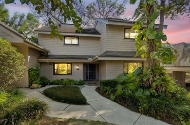 Beach Townhome/Townhouse For Sale in Palm Harbor, Florida