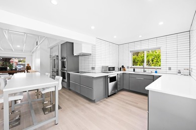 Beach Home For Sale in Boynton Beach, Florida