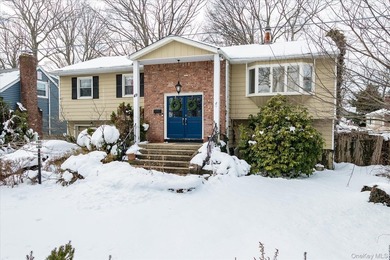 Beach Home Sale Pending in Northport, New York