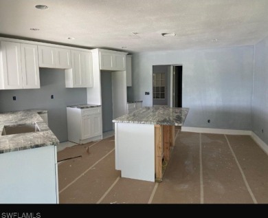 Beach Home For Sale in Fort Myers, Florida