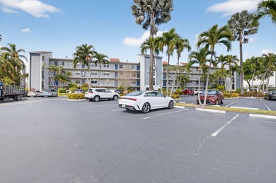 Beach Condo For Sale in Delray Beach, Florida