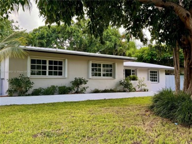 Beach Home For Sale in Cutler Bay, Florida