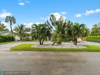 Beach Home For Sale in Lighthouse Point, Florida