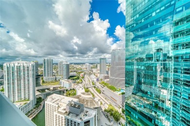 Beach Condo For Sale in Miami, Florida
