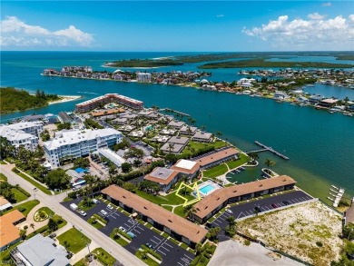 Beach Condo For Sale in Marco Island, Florida