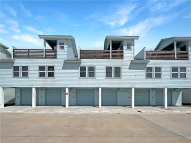 Beach Townhome/Townhouse For Sale in Port Aransas, Texas