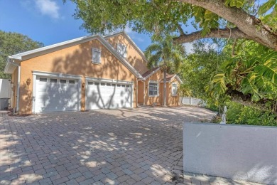 Beach Home For Sale in Sarasota, Florida