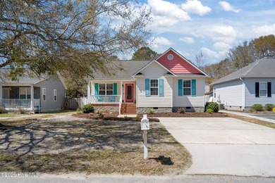 Beach Home For Sale in Oak Island, North Carolina
