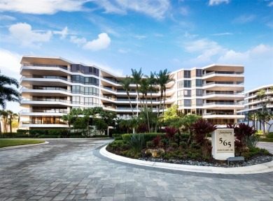 Beach Condo For Sale in Longboat Key, Florida