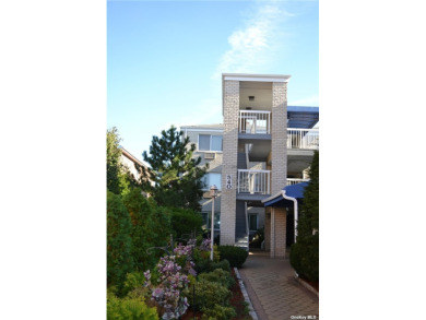 Beach Condo Off Market in Bronx, New York