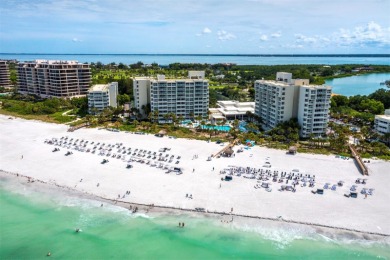 Beach Condo For Sale in Longboat Key, Florida