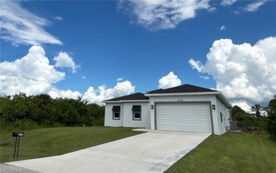 Beach Home For Sale in Fort Myers, Florida