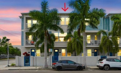 Beach Townhome/Townhouse For Sale in St. Petersburg, Florida