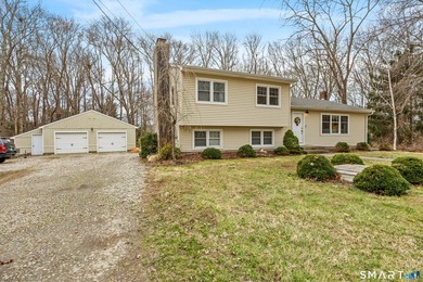 Beach Home Active Under Contract in Clinton, Connecticut