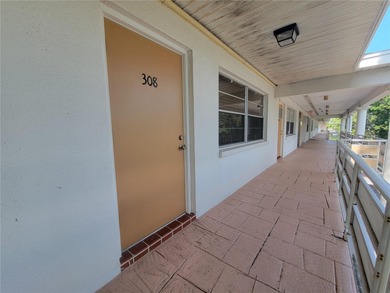 Beach Condo For Sale in Largo, Florida
