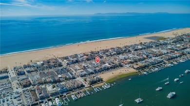 Beach Townhome/Townhouse For Sale in Newport Beach, California
