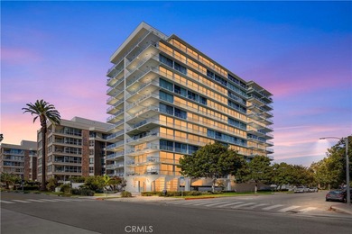 Beach Condo For Sale in Santa Monica, California