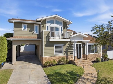 Beach Home For Sale in Manhattan Beach, California