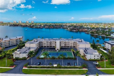 Beach Condo For Sale in Marco Island, Florida