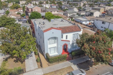 Beach Apartment For Sale in Long Beach, California