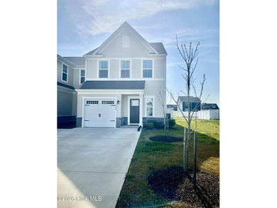 Beach Townhome/Townhouse For Sale in Elizabeth City, North Carolina