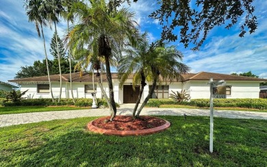 Beach Home For Sale in Palmetto Bay, Florida