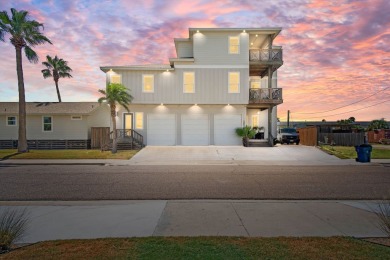Beach Home For Sale in Port Aransas, Texas