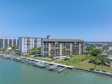 Beach Condo For Sale in Clearwater Beach, Florida