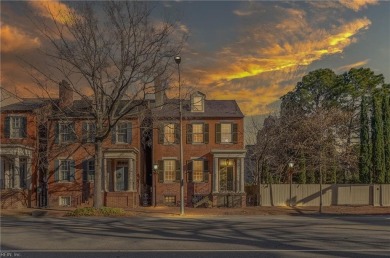 Beach Home For Sale in Portsmouth, Virginia