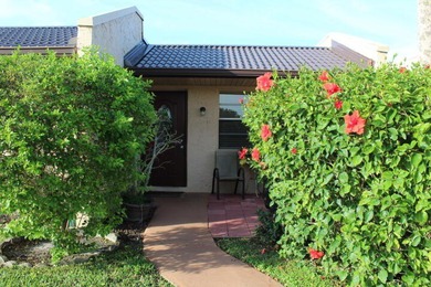 Beach Condo For Sale in West Palm Beach, Florida