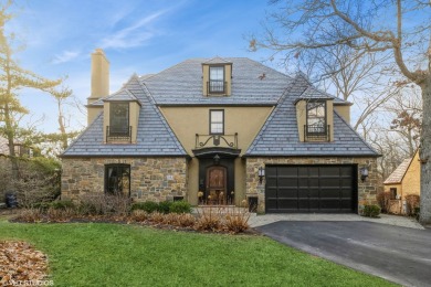 Beach Home For Sale in Highland Park, Illinois