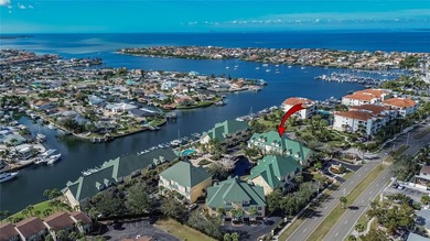 Beach Townhome/Townhouse For Sale in Apollo Beach, Florida