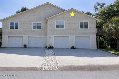 Beach Townhome/Townhouse For Sale in Emerald Isle, North Carolina