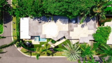 Beach Home For Sale in Miami Beach, Florida