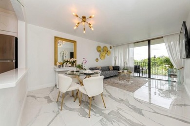Beach Condo For Sale in West Palm Beach, Florida