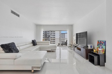 Beach Condo For Sale in Hallandale Beach, Florida