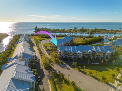 Beach Townhome/Townhouse For Sale in Ruskin, Florida