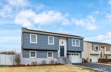 Beach Home Sale Pending in Stamford, Connecticut