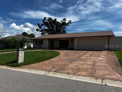 Beach Home Sale Pending in Venice, Florida