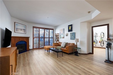 Beach Condo Sale Pending in Long Beach, California