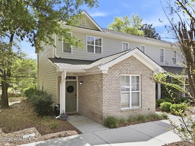 Beach Townhome/Townhouse For Sale in Wilmington, North Carolina